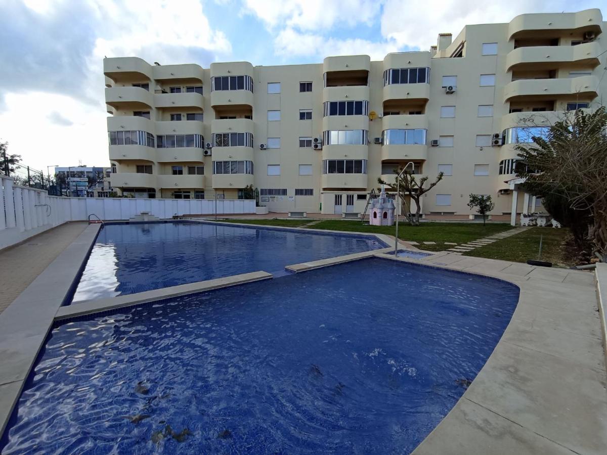 Love Shack Flat In Quarteira Center Ngoại thất bức ảnh
