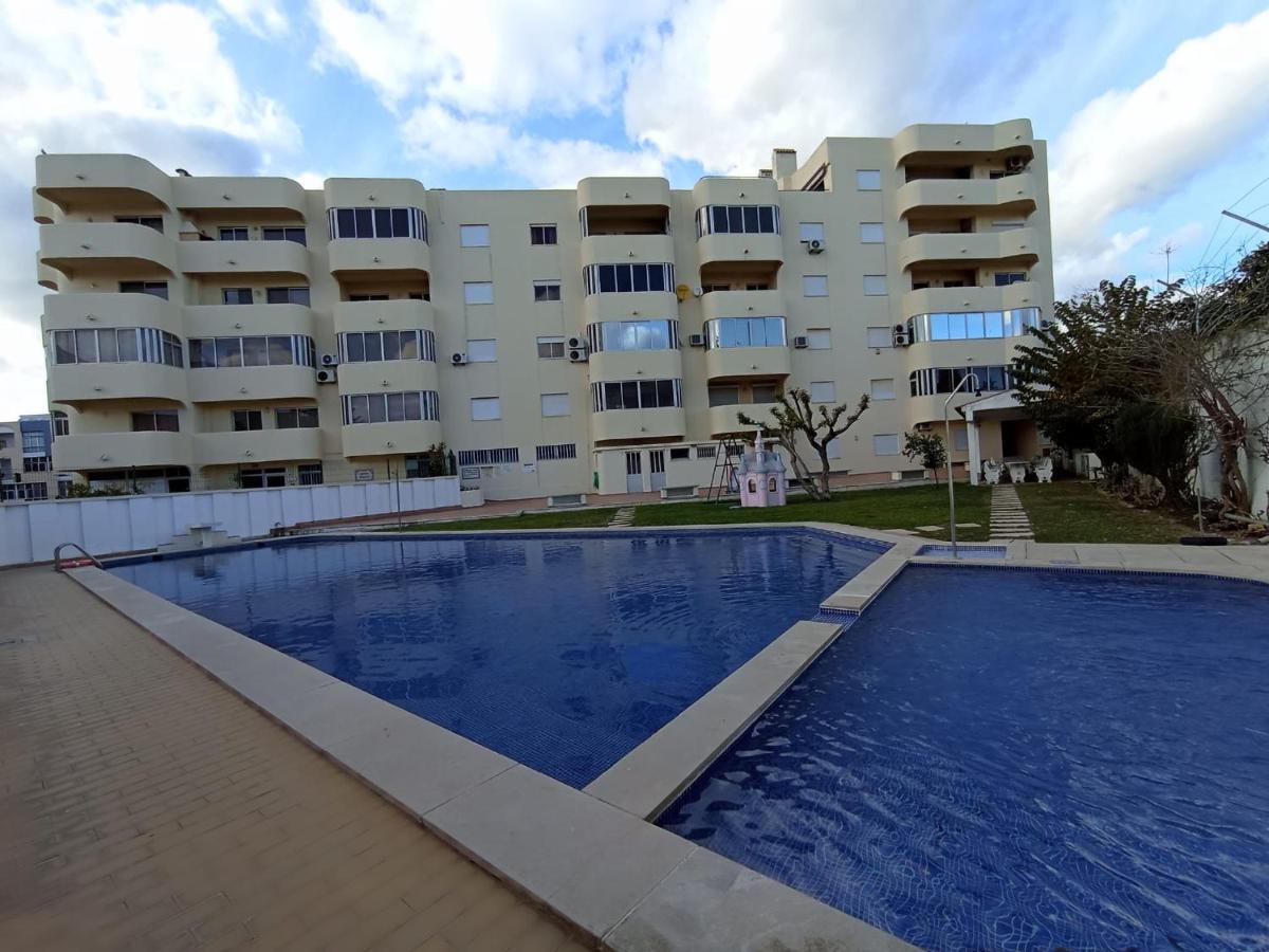Love Shack Flat In Quarteira Center Ngoại thất bức ảnh