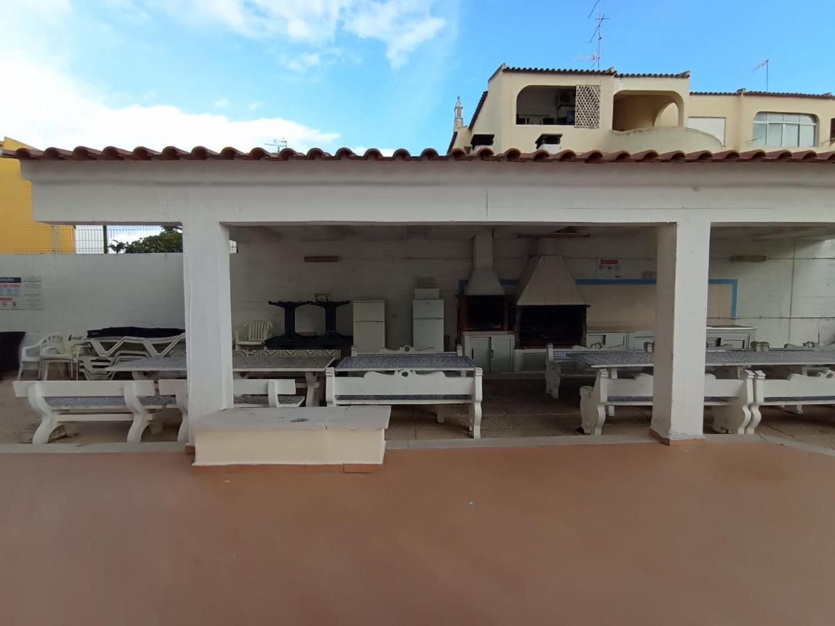Love Shack Flat In Quarteira Center Ngoại thất bức ảnh