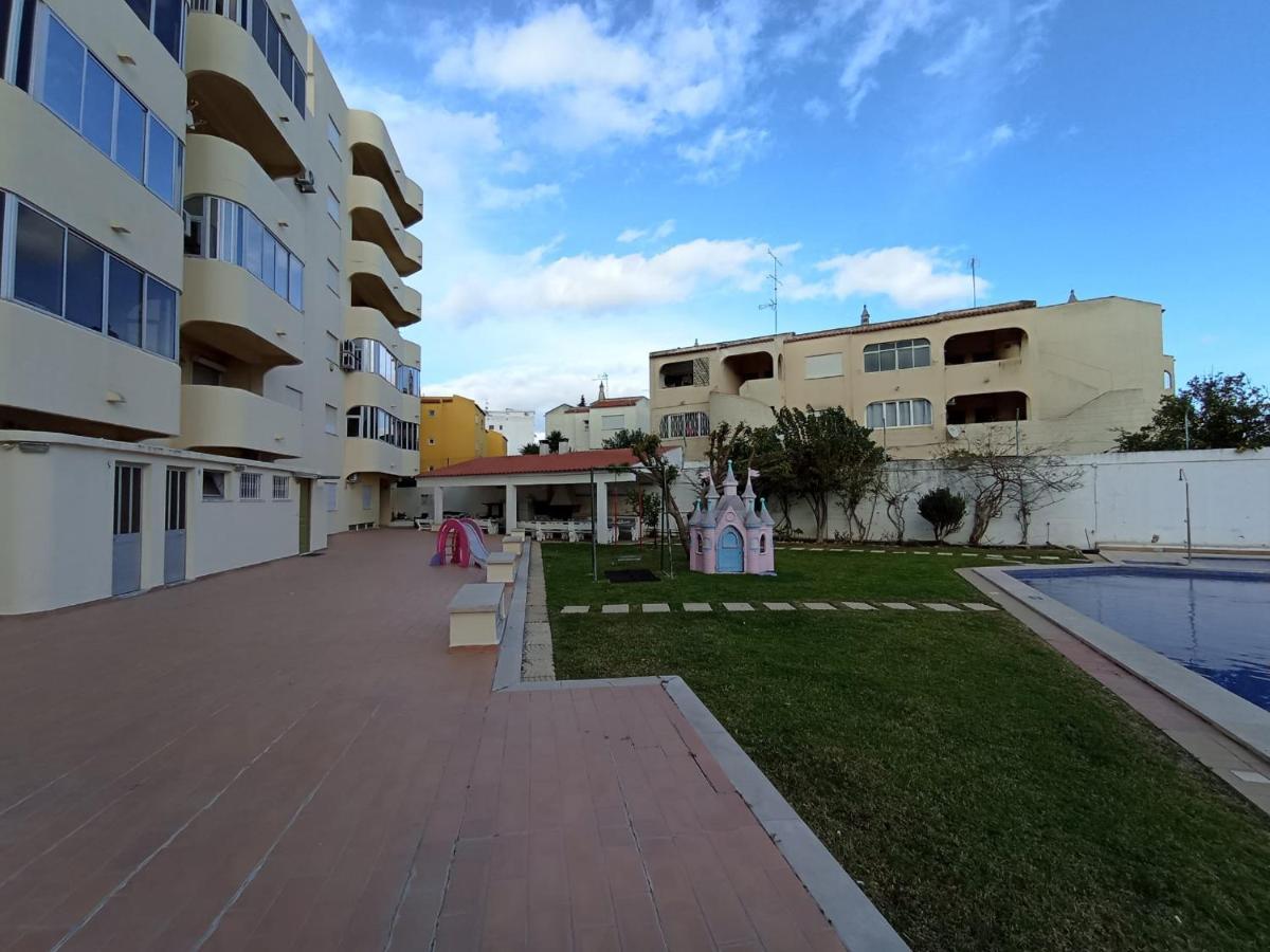 Love Shack Flat In Quarteira Center Ngoại thất bức ảnh